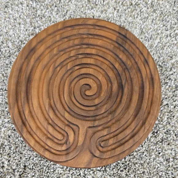 Peace Labyrinth Meditation Tool - Picture 1 of 2